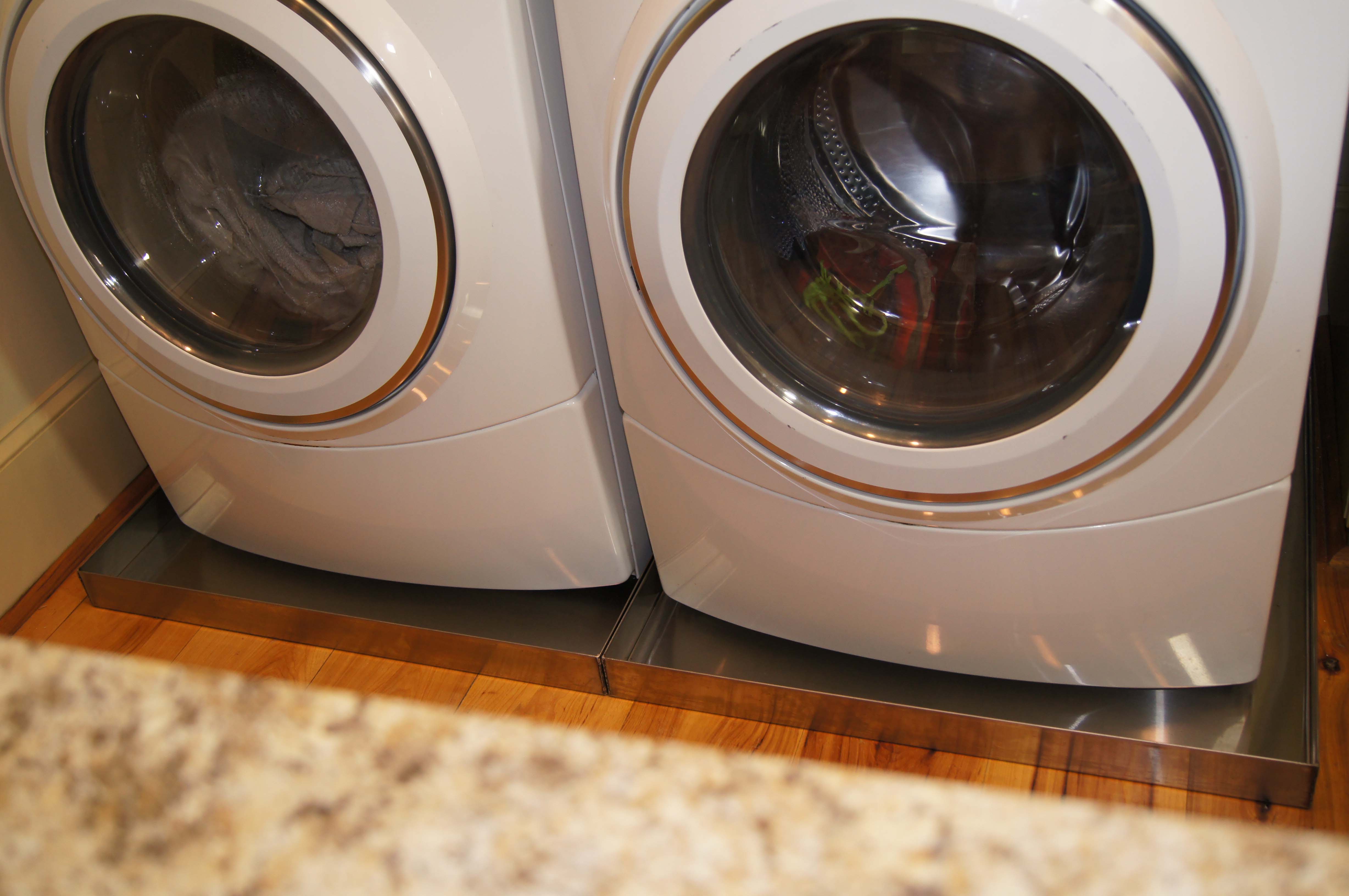 Washing machine with a drip tray.