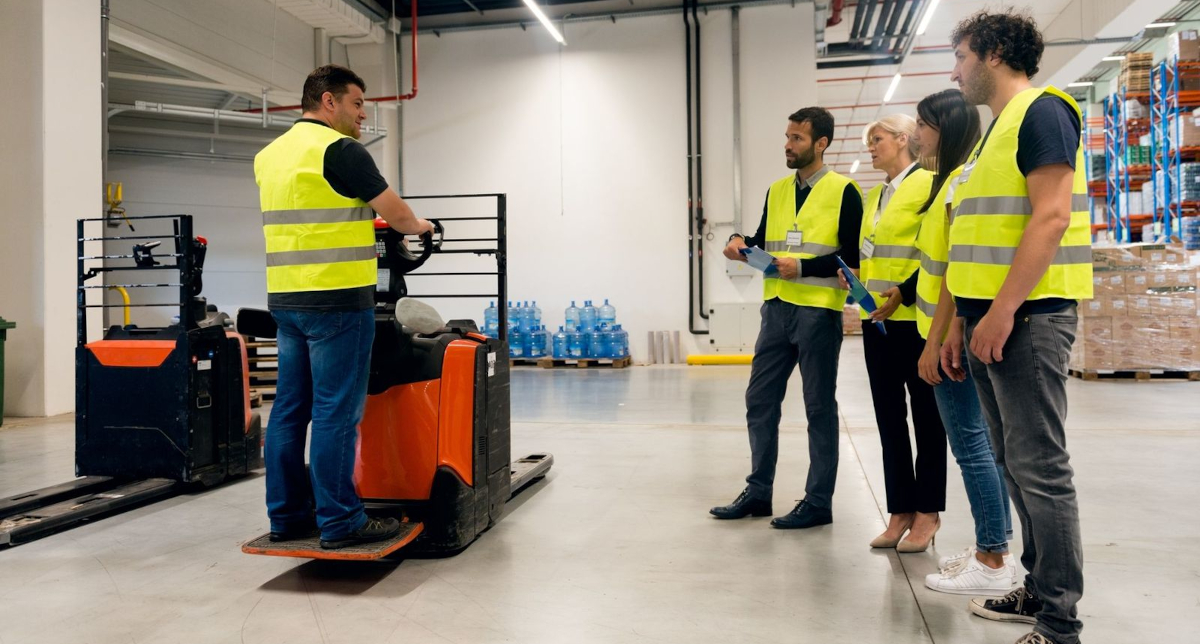 employees receiving equipment training